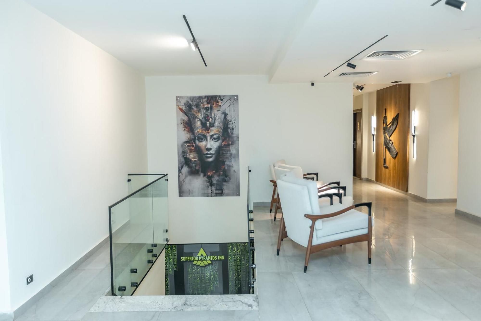 Al Kawm al Akhdar Superior Pyramids Inn מראה חיצוני תמונה